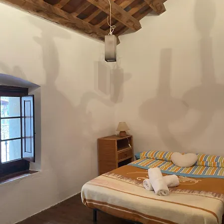 Country house Descansar Piscina Cerca Osor